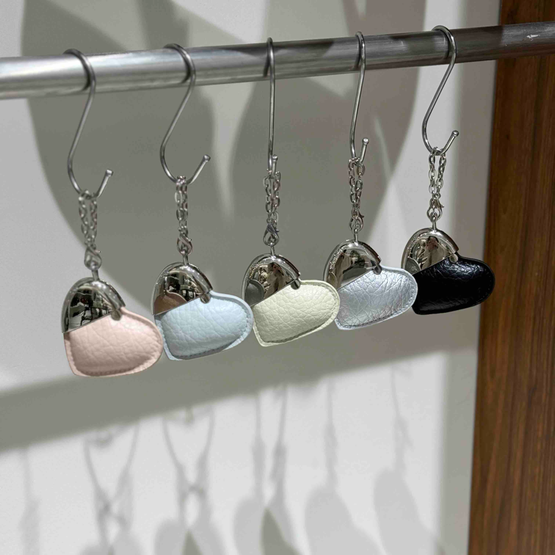 金属爱心挂件～荔枝纹挂件